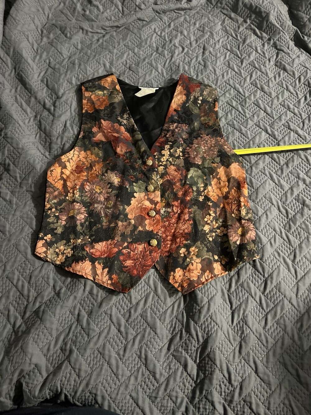 Vintage Sostanza Floral Brocade Tapestry Vest with Gold Buttons